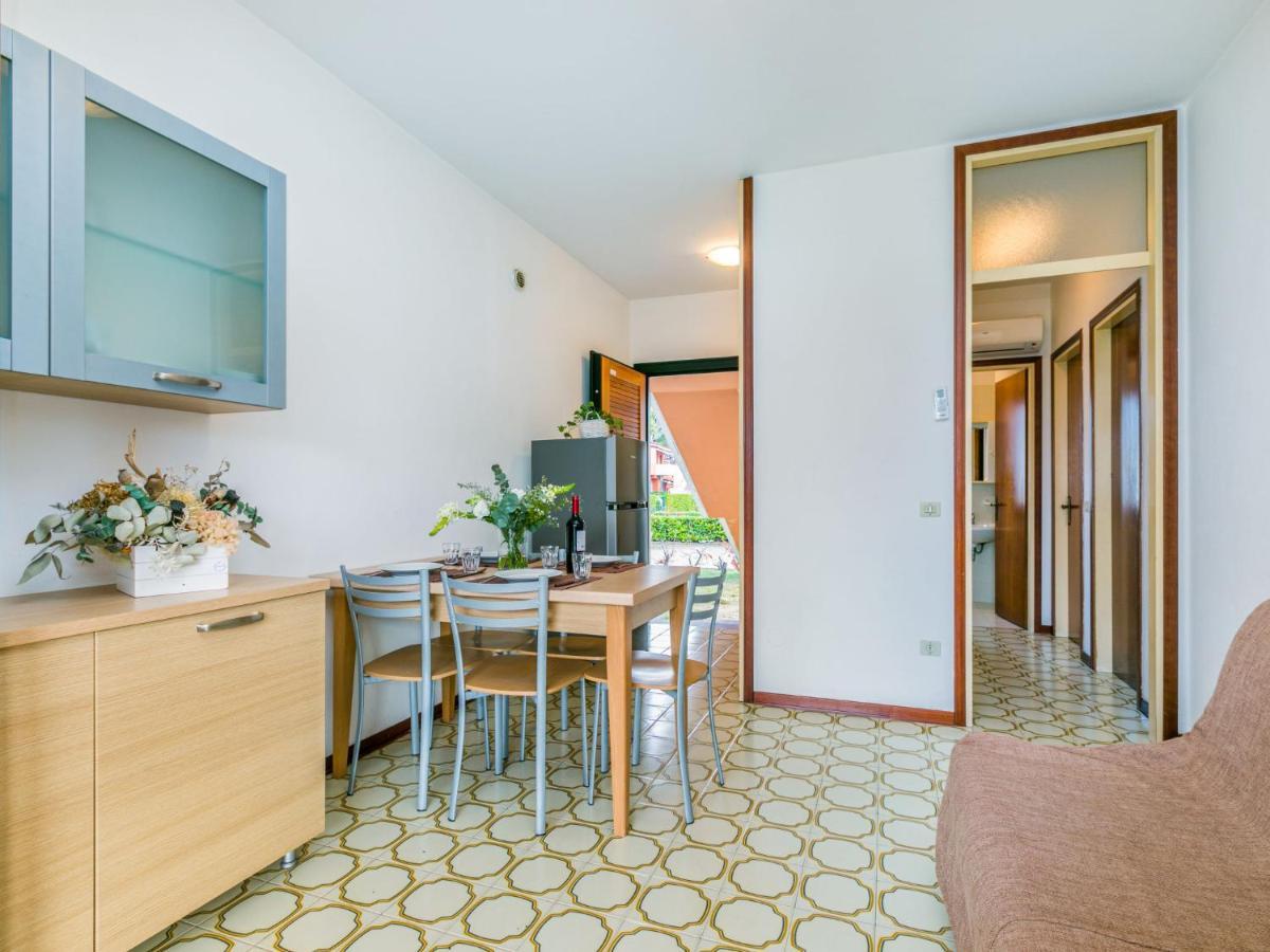 Apartment Villaggio Sole B-1 By Interhome